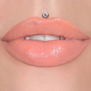 Jeffree Star Supreme Full Pigment Lip Gloss “Entwined” NIB